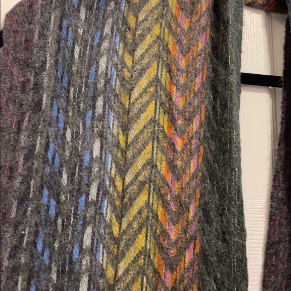 Scarf - Picture 3 of 5